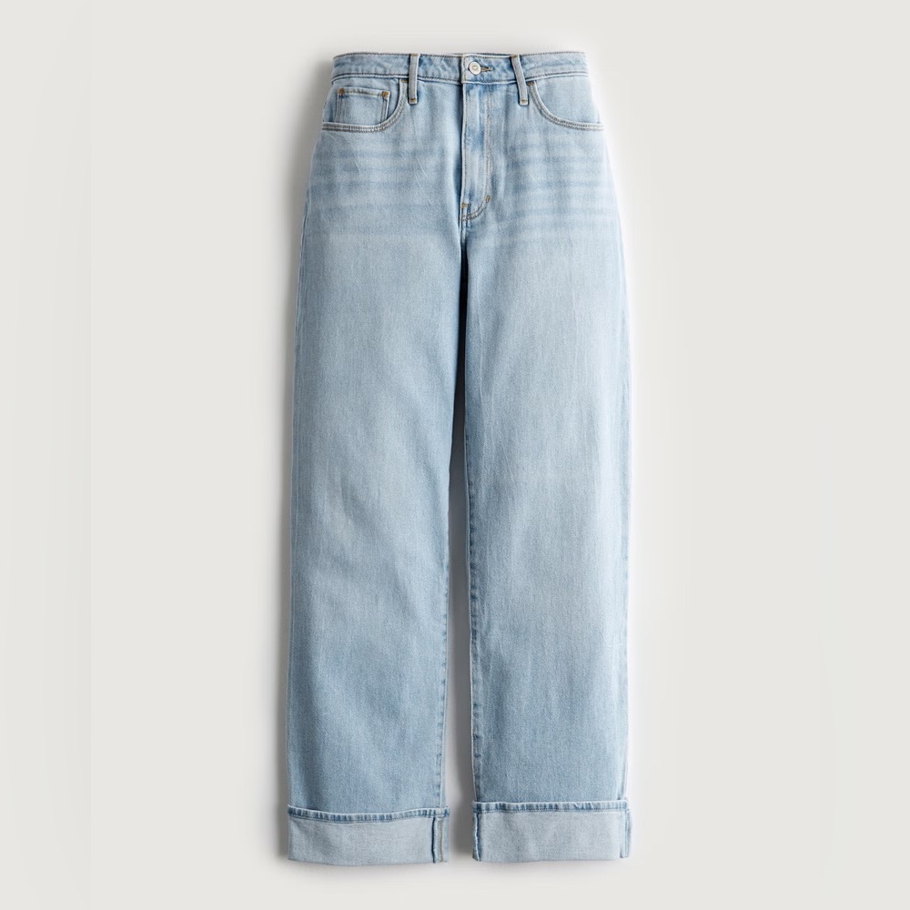 Hollister Ultra High-Rise Dad Jean size 26